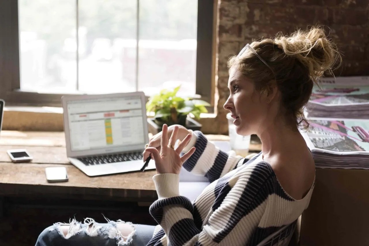 Cloud Vs. Desktop Software | Top Features That Impact Your Choice